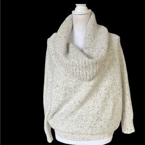 Joie ladies cowl neck sweater xxs. Oversized. Long sleeves white with grey